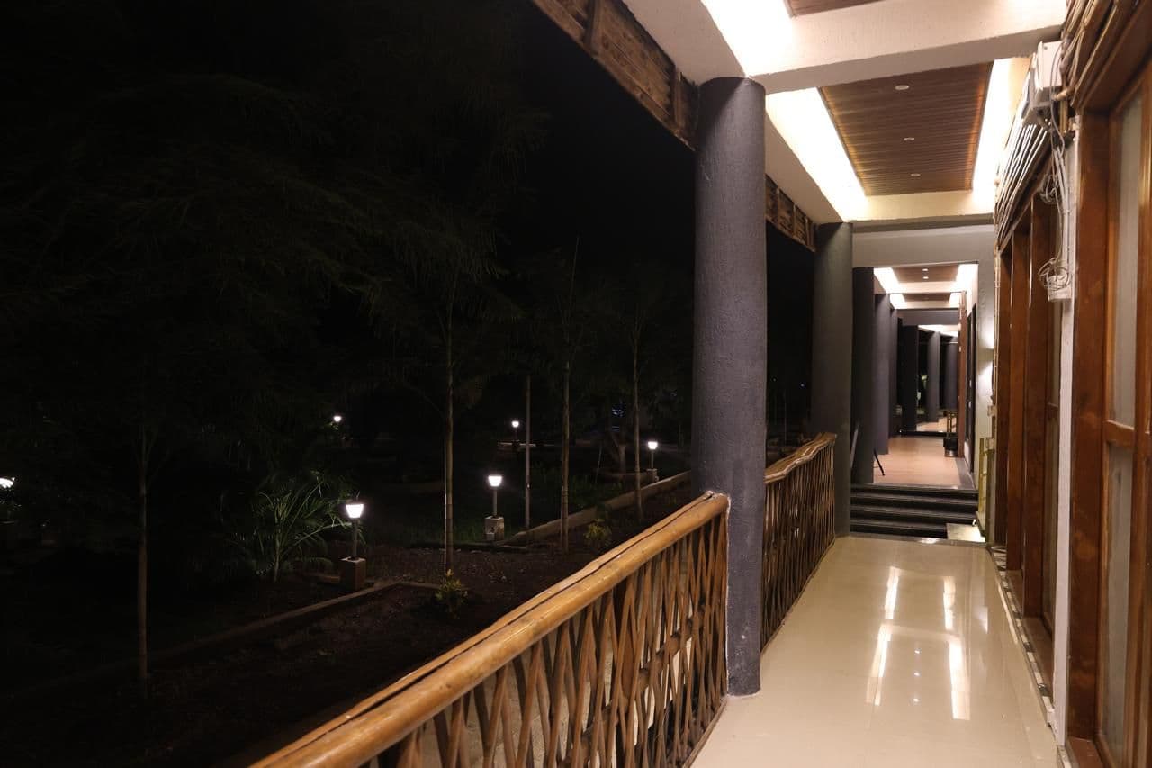 Photo 14 of 23 – 4 BHK villa with a pool in Kalam Chowk, Karjat (BMF-V652)