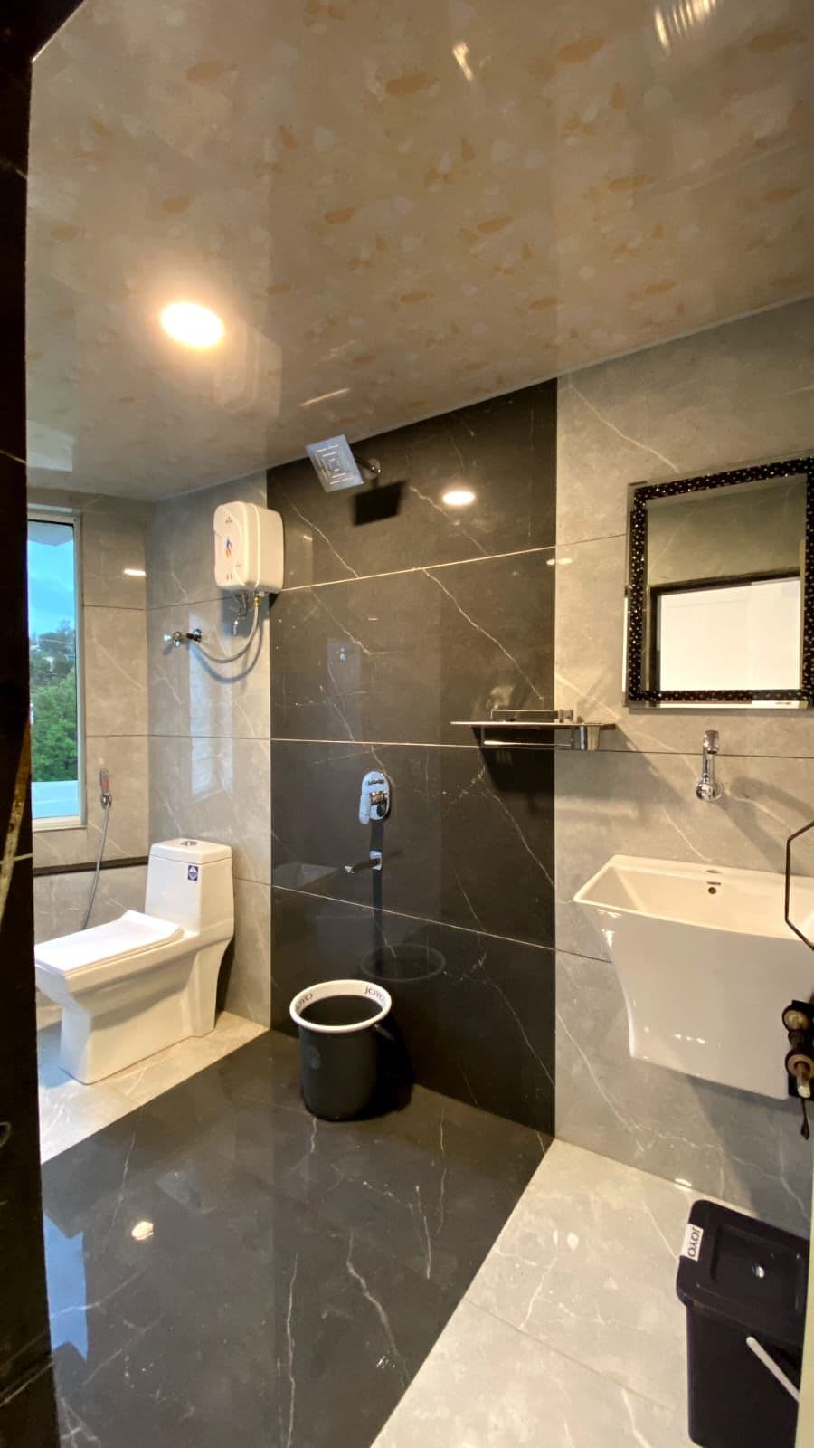 Photo 5 of 31 – 7 BHK villa with a private pool in Bhilar, Mahabaleshwar (BMF-V653)