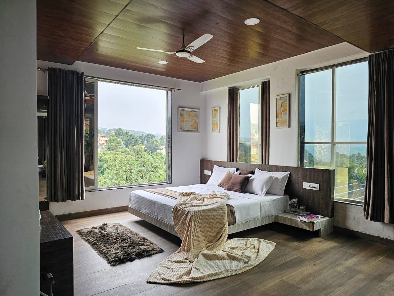 Photo 16 of 31 – 7 BHK villa with a private pool in Bhilar, Mahabaleshwar (BMF-V653)