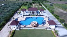 4 BHK farmhouse with a pool in Tonk Road, Jaipur (BMF-F604)