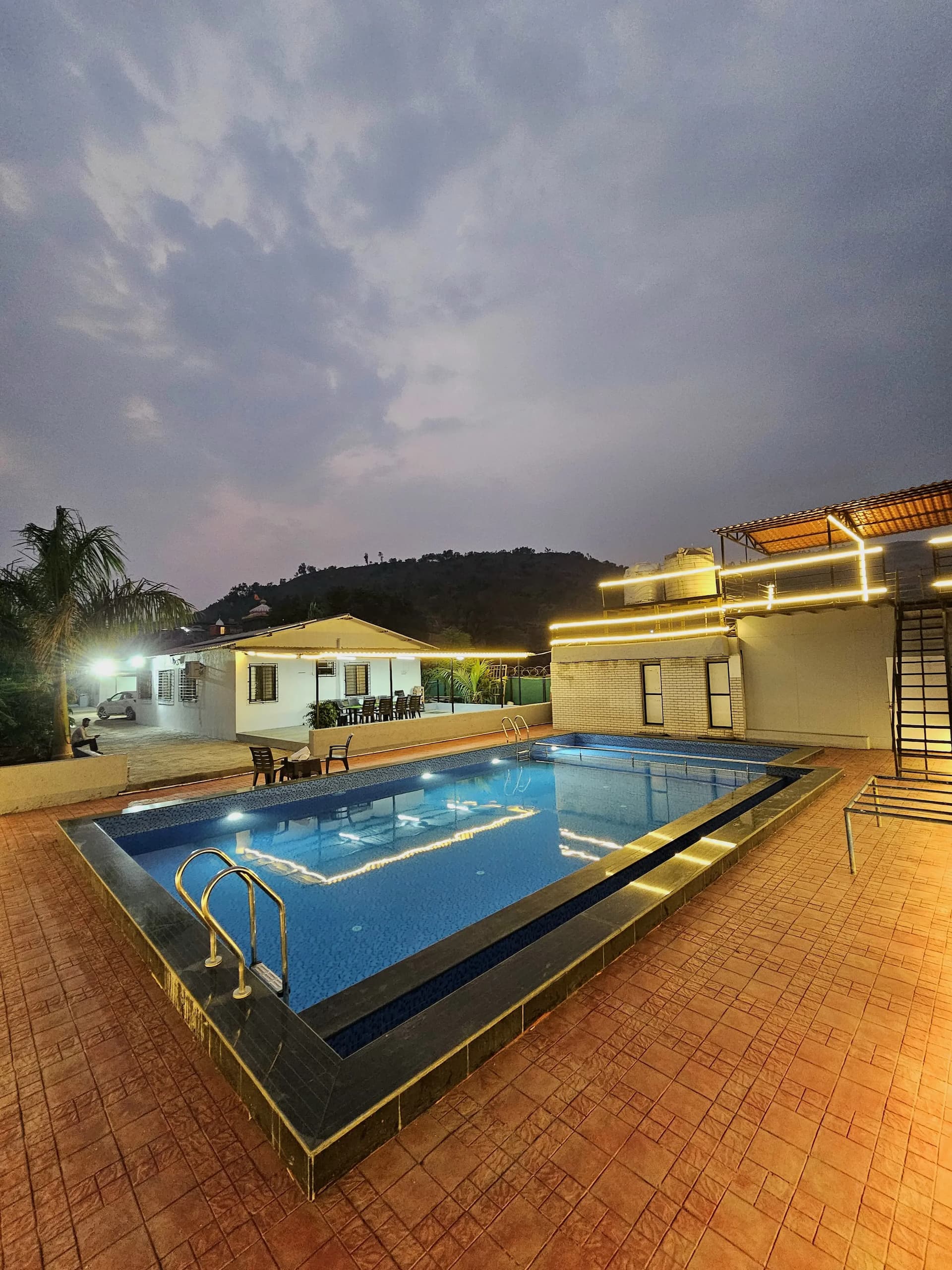 6 Affordable Villas Near Lonavala, From ₹6,160