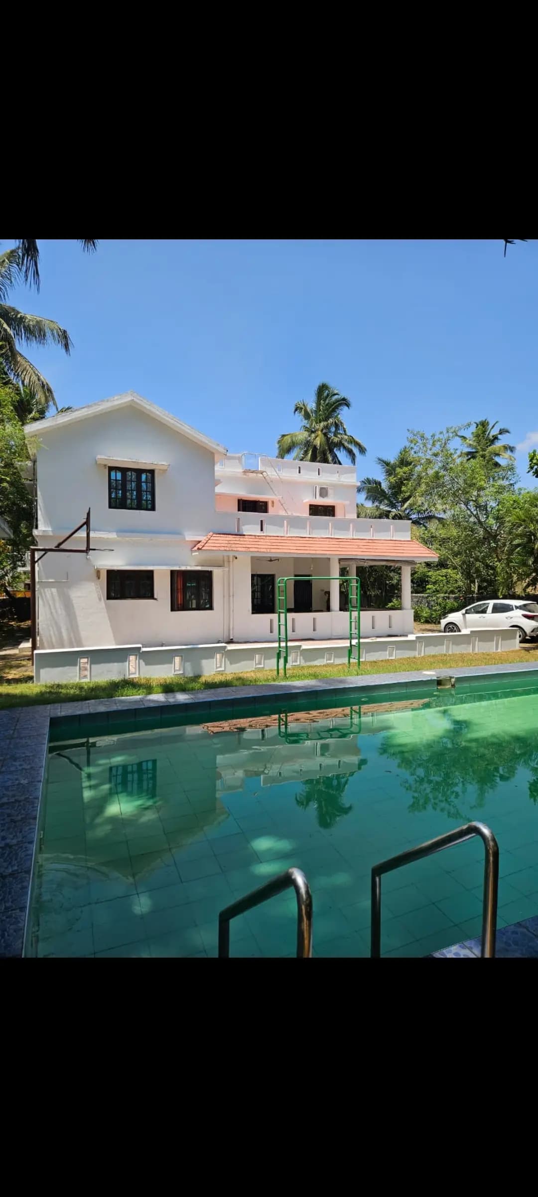 First Time Booking a Farmhouse? Start With These