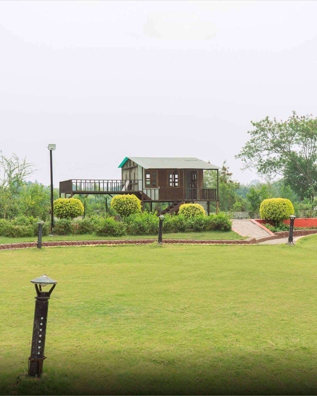 Where to Book a Villa Near Raipur — A Local Guide