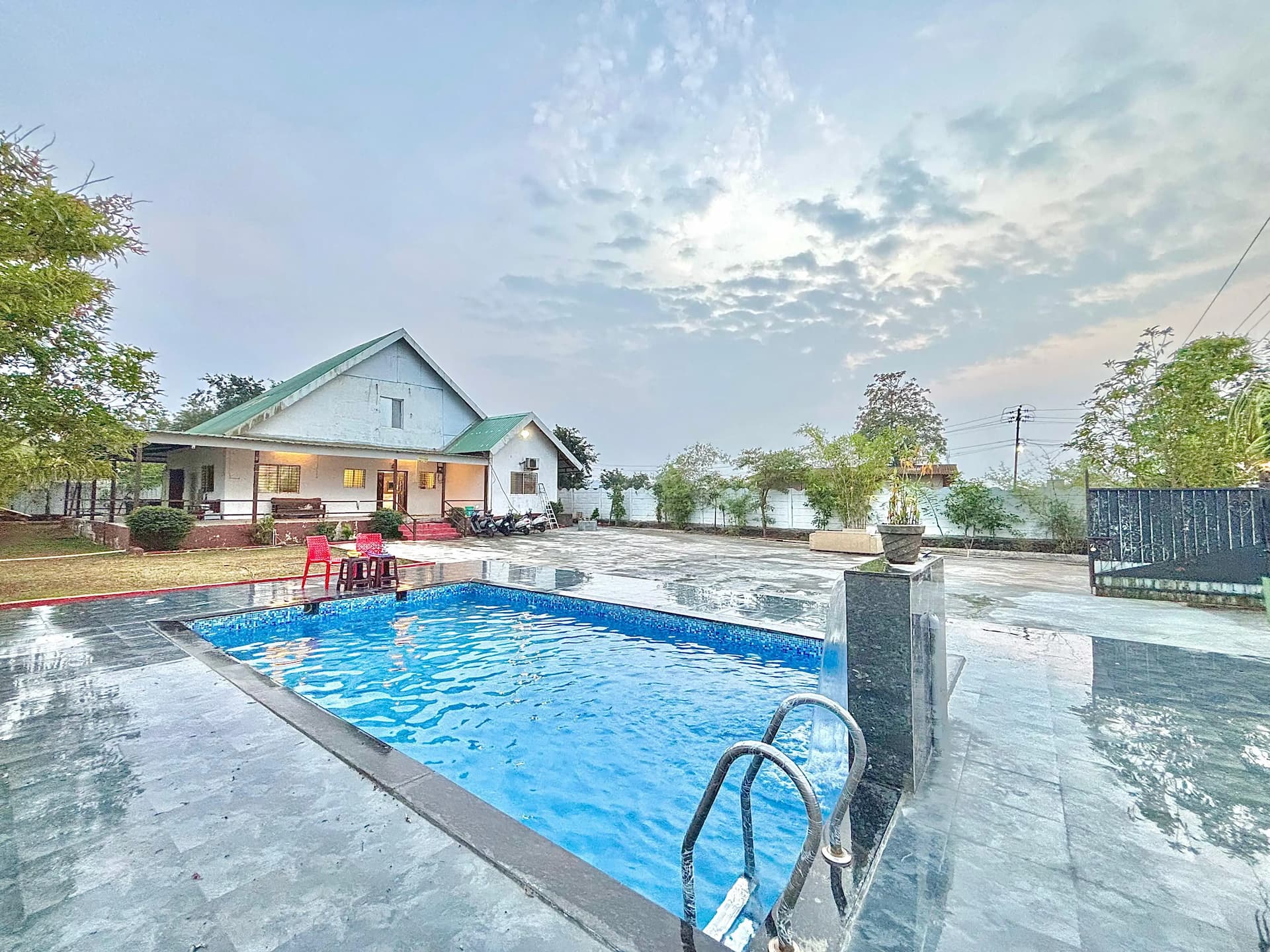 bmf-f271 lonavala image 2