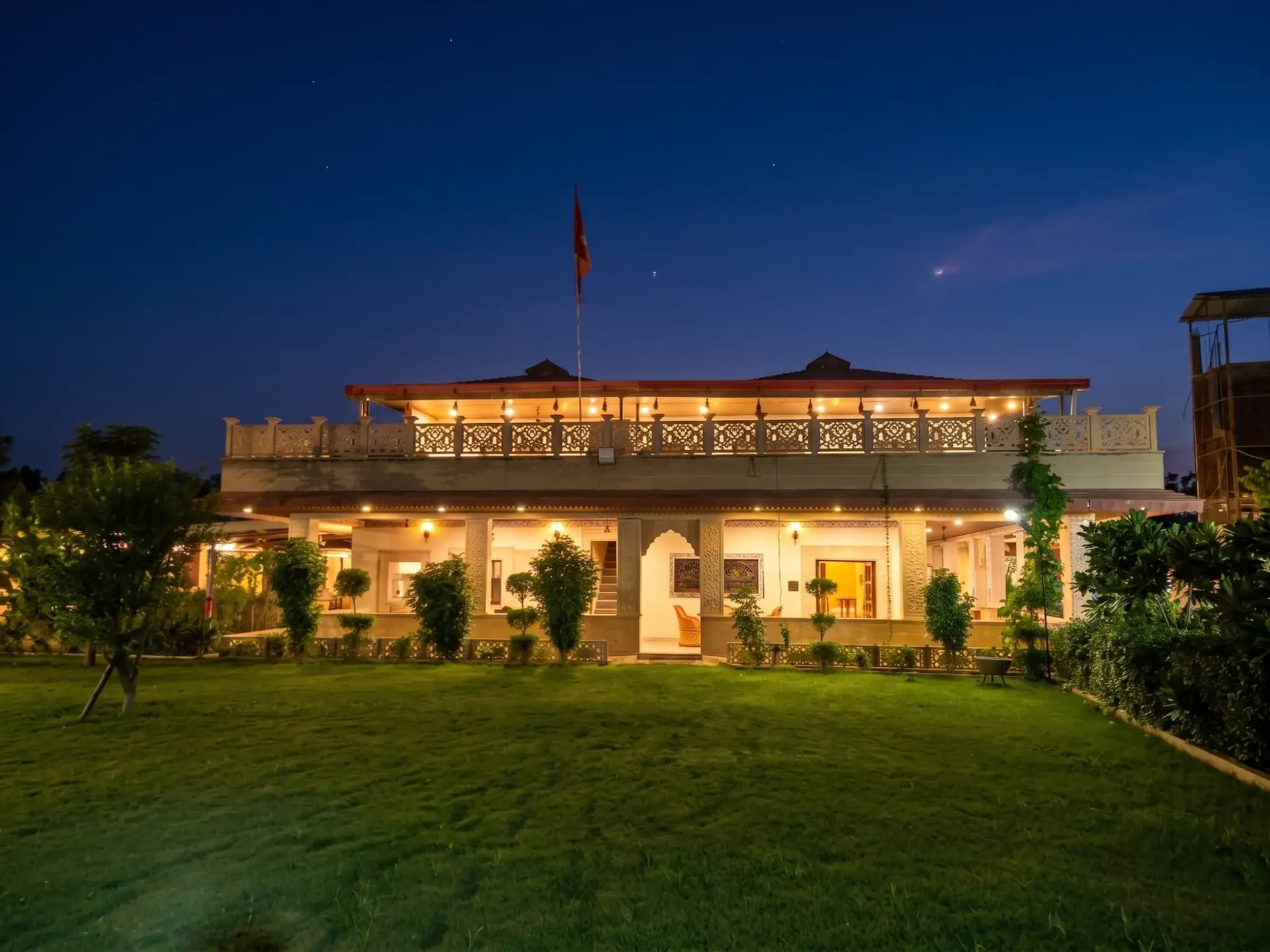Photo 1 of 19 – 6 BHK farmhouse with a private pool in Bassi, Jaipur (BMF-F582)