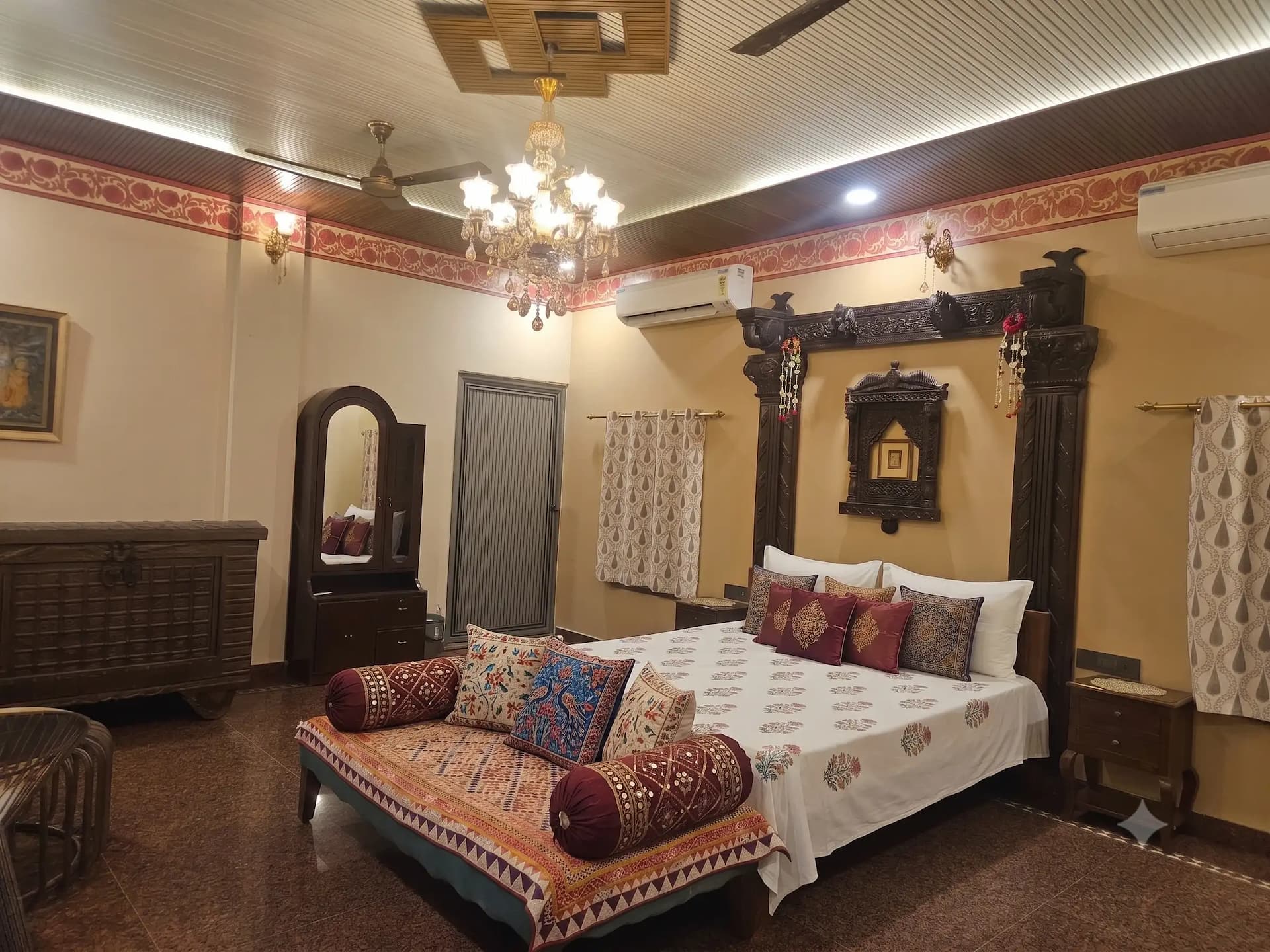 Photo 10 of 19 – 6 BHK farmhouse with a private pool in Bassi, Jaipur (BMF-F582)
